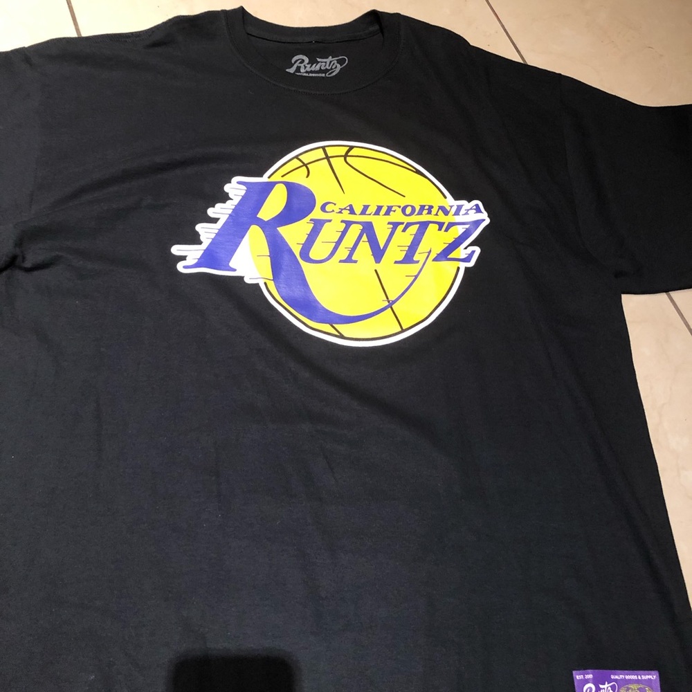 Runtz shirt size xxL